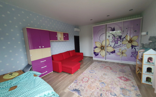 Na Bardina-Hutorskoj 93 Private house