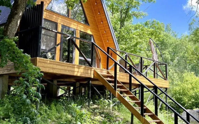 Частный дом Пещера