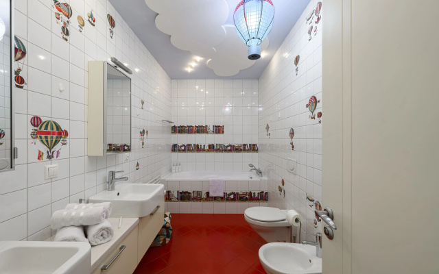 Квартира Moscow Deluxe Apartments Deluxe Krylatskaya