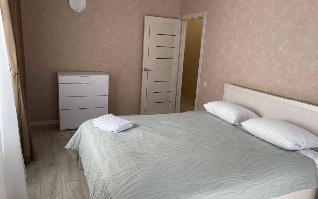 Komfortabelnay Posutochno V Tyumeni Flat