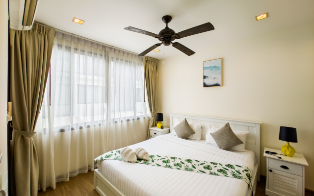 Villa Townhouse In Laguna Park