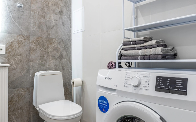 Квартира просторная евродвушка с большой кроватью и удобным диваном