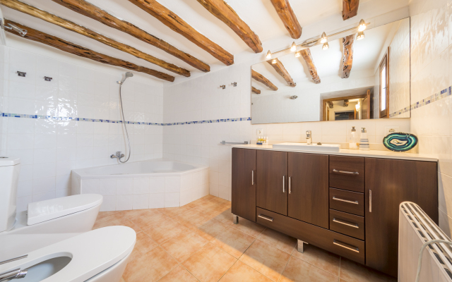 Вилла Es Cubells Town