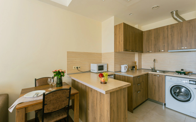 KeyGo #0091, 1 Bedroom, Near National Gallery Apartments