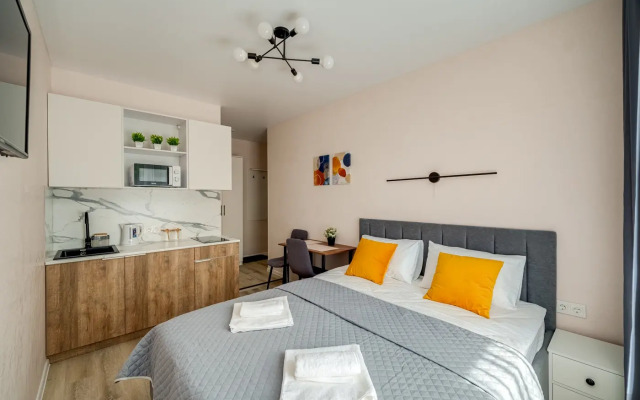 Апартаменты №2 Комфортно и Точка на Азовской 13