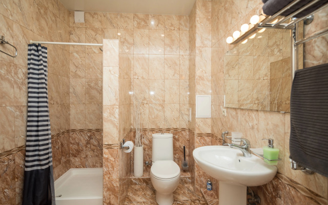 Studiya Per B Khmelnitskogo Flat