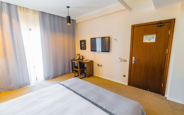 Citadel Narikala Hotel