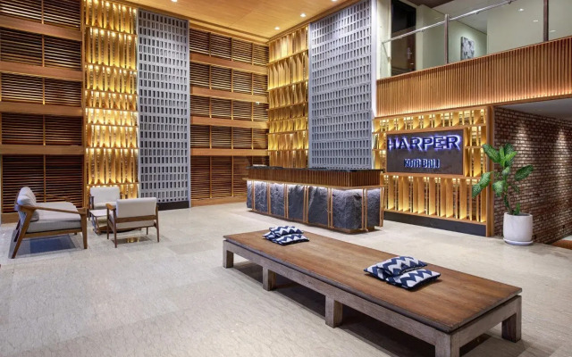 Отель Harper Kuta