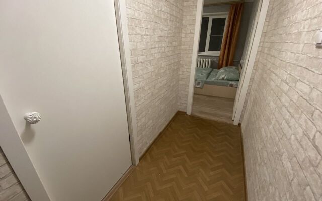 Kalininets 21 Flat with Balcony