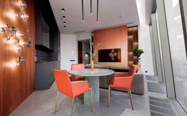 Style and Minimalism on the 75th Floor