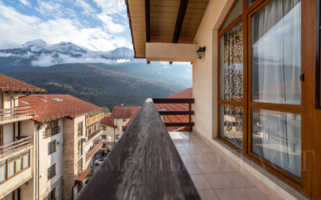 Апартаменты Оплот - Видовые с двумя спальнями 9