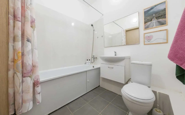 Квартира На Академика Сахарова 27