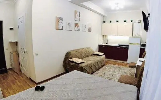 Na Volzhskoy Ulitse 85A Apartments