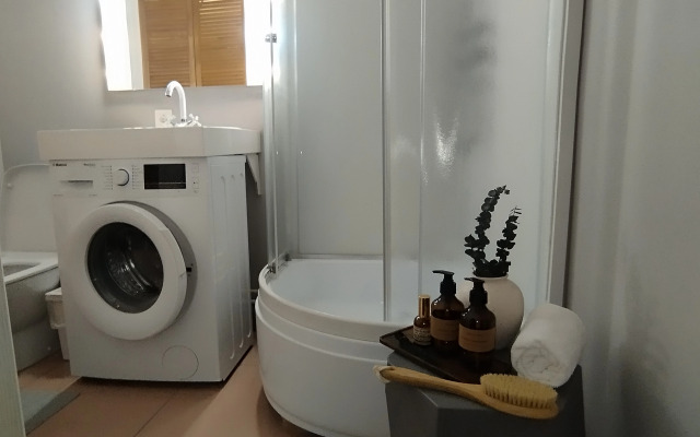 Kvartira-Studiya Ryadom S Zooparkom Flat