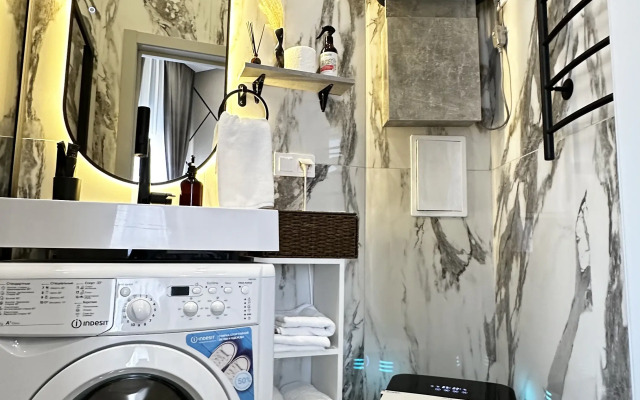 Komfort+ Do 4-Yekh Gostey U Baumana Apartments