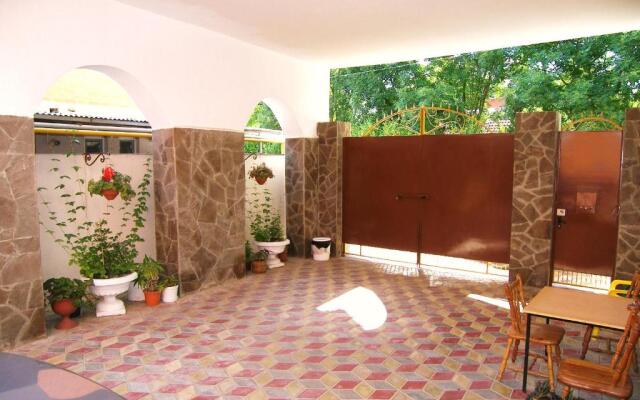 Raduga Guest House