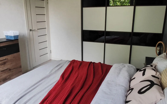 Квартира в зеленой части города у м. Проспект Славы