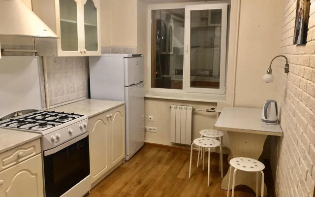 Na Verkhne Proletarskoy 1 Flat