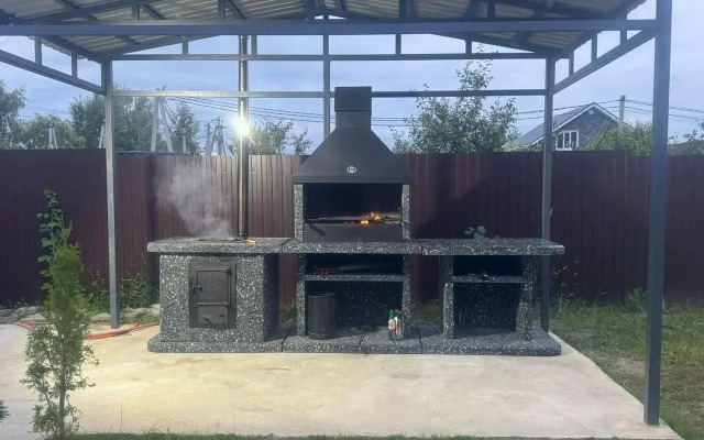 Частный дом с Теплым Бассейном и Баней на Дровах