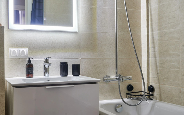 Квартира с двумя спальнями Новоданиловская 8