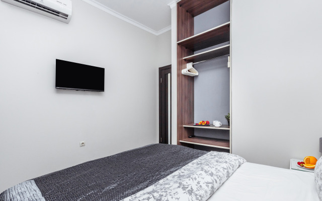 Na Ulitse Parusnaya 15 Flat