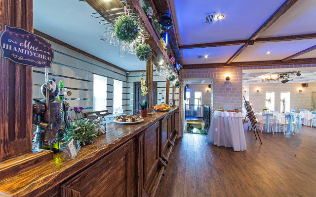 Zamok V Pushkine Boutique-Hotel