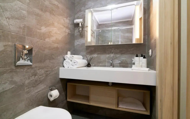 Yes Apartment Hotel