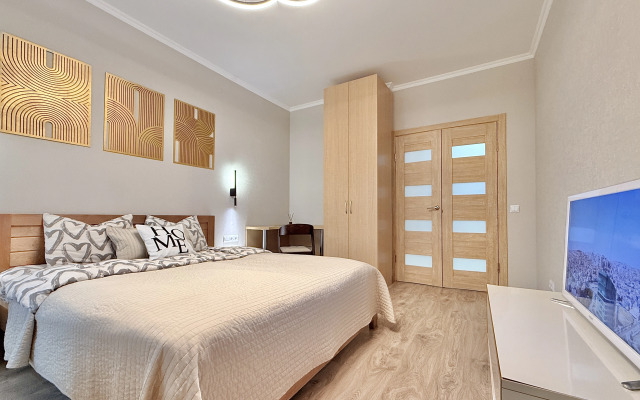 Жилое помещение 2-к квартира у метро Молодежная с яркими закатами