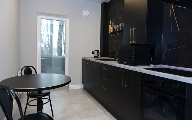 Апартаменты на Советском проспекте с камином