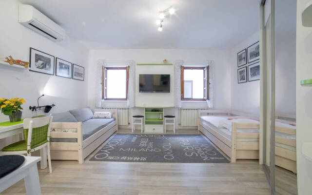 Апартаменты Beautiful New Zagreb on Hand