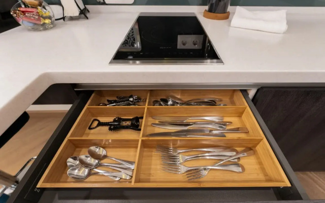 Romantic apart on 71 floor