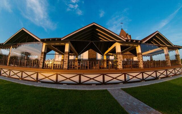 Конный клуб Звёздный