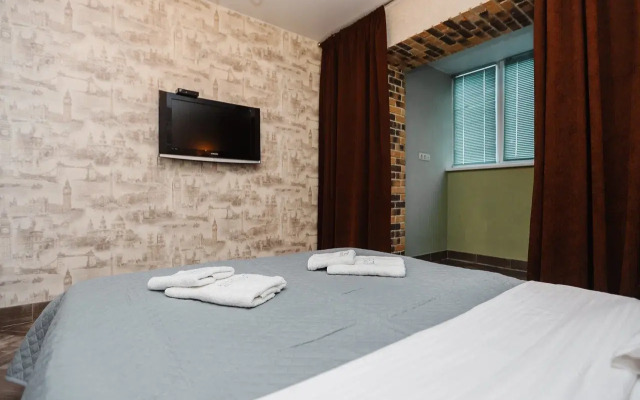 Yevro Lyuks Apartments