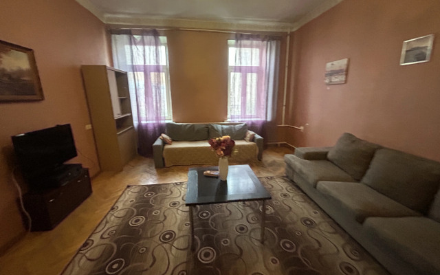 Квартира Дворец Чайковский