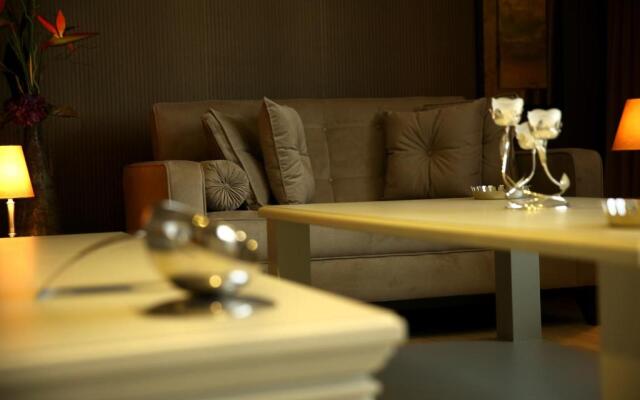 Astek Port Hotel