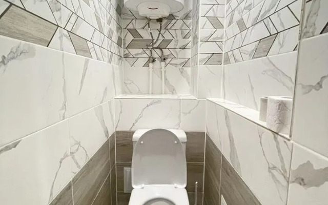 Na Ulitse Bratyev Zhabrovykh 3 Flat