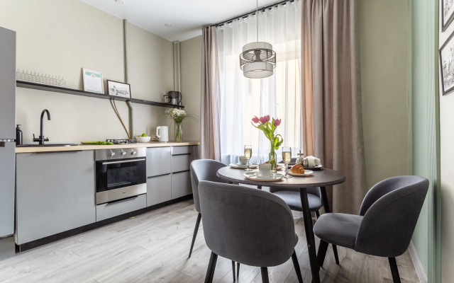 Квартира меж двух островов