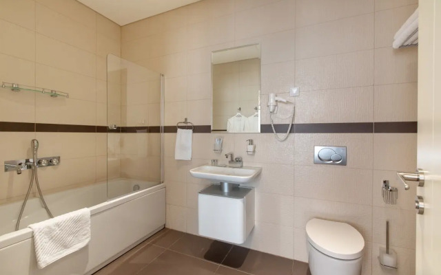 Rockmond 48 Junior Suite 14