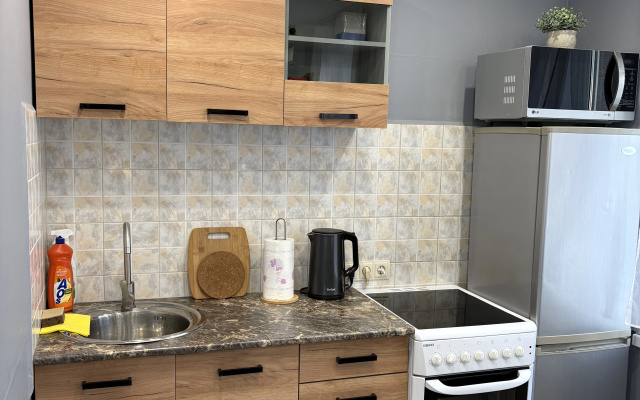 Квартира на Челюскинцев 14
