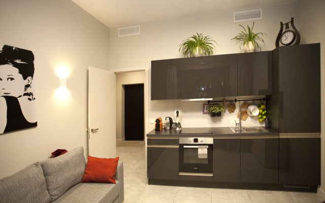 Red Bricks House Apartments