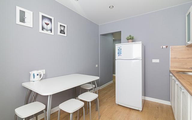 Na Sutki na Budenogo 2 Apartments