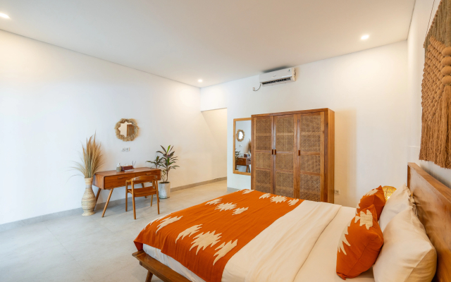 Вилла Spacious 4BR Mila Mou with rooftop