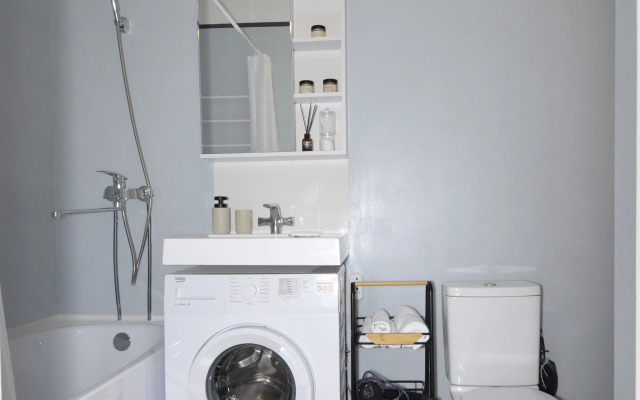 Na Sovetskoy Ulitse 62B Flat