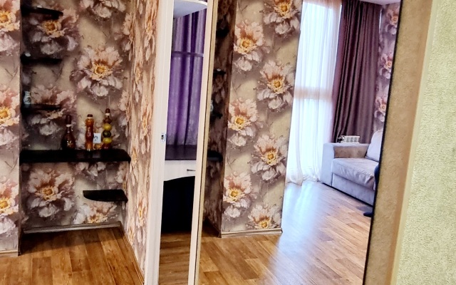 Квартира Евро-трешка для семьи и командированных