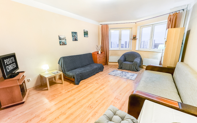 S zaseleniyem Lutshiy servis Posutochno50 Apartments