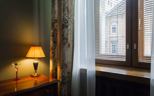 OM Apartments