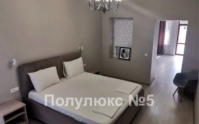 Spiro Guest House