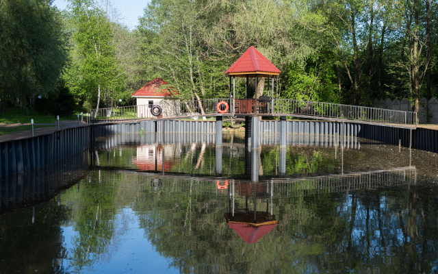 Vyyukhovo Farm