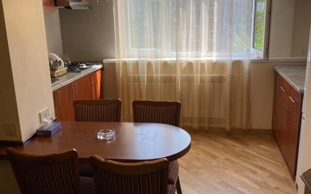 Prostornaya Kvartira Vardanants Apartments