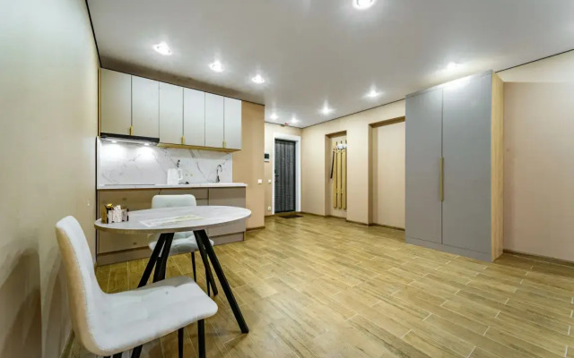 Portal Apartments №41 na Druzhbe 15 Apartment